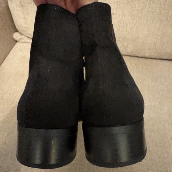 J.Crew Black Side Zip Ankle Boots 8.5 Women's - Picture 6 of 6